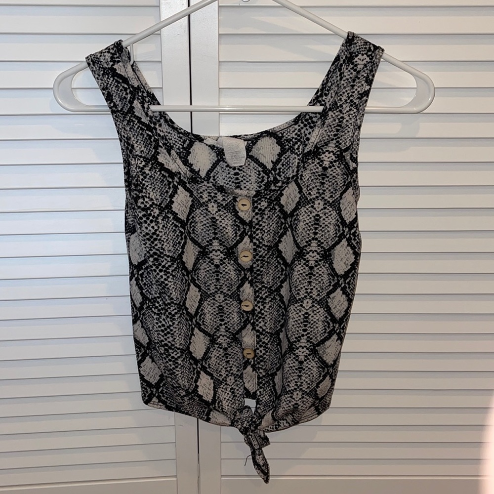Snake print cropped tank